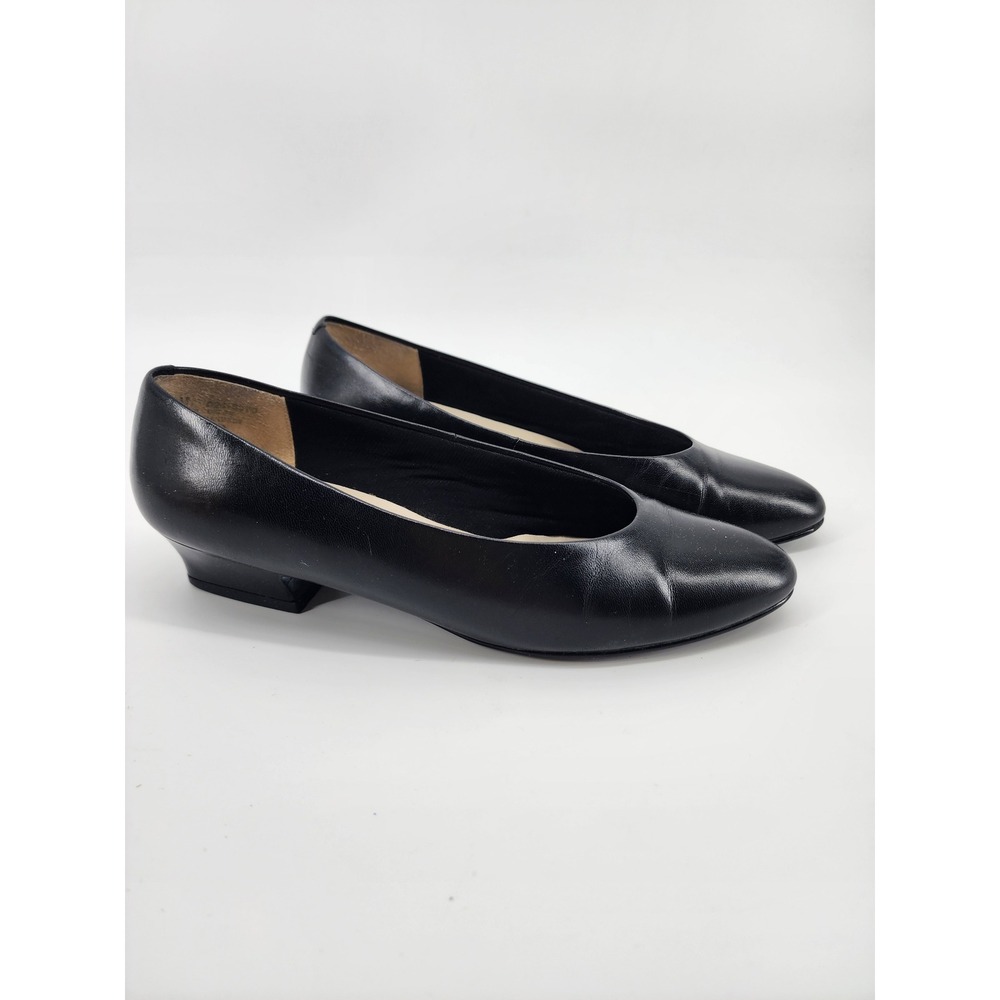9-2-5 So Soft Womens 6.5 M Black Leather Low Block Heel Pumps